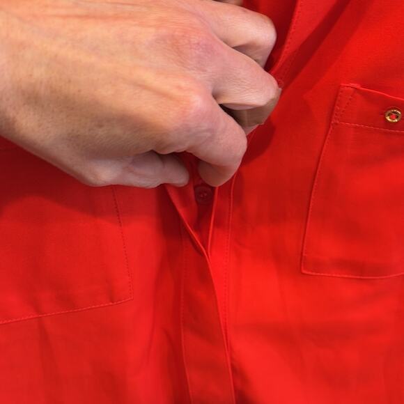 🔥🔥FIRE SALE🔥🔥 THE LIMITED tomato red blouse, size M - Picture 5 of 9